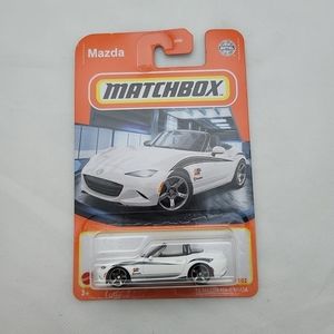Matchbox '15 Mazda MX-5 Miata